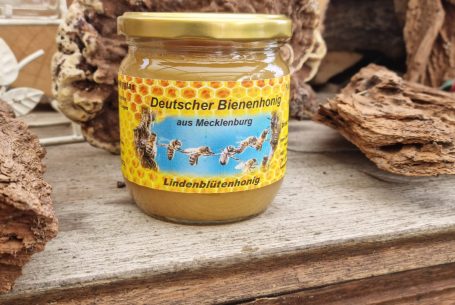 Wir verschicken auch Honig.